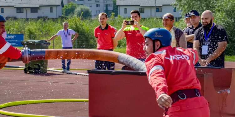 Pompierii de la VARD Brăila campioni naționali la concursul pentru Serviciile Private pentru Situații de Urgență