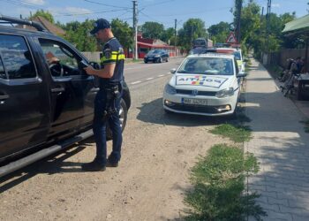 Acțiuni ale polițiștilor și jandarmilor la începutul weekendului