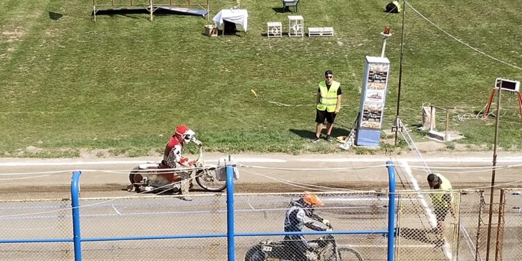 Brăila a găzduit miercuri și joi cele 3 etape ale Campionatul National Individual de dirt-track