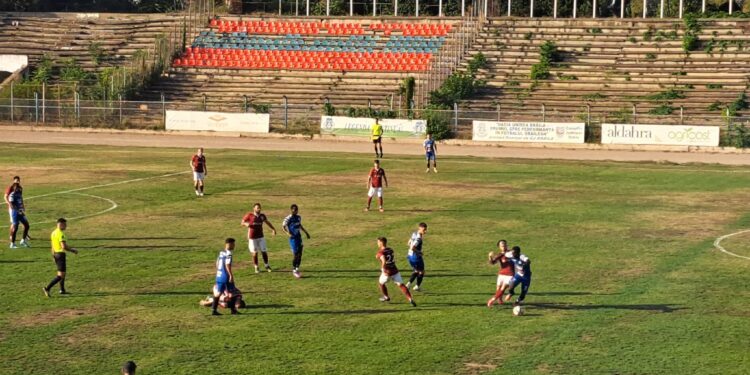 Dacia Unirea Brăila a câștigat cu 2-1 meciul cu Viitorul Ianca și rămâne lidera seriei a Ii-a din Liga a 3-a
