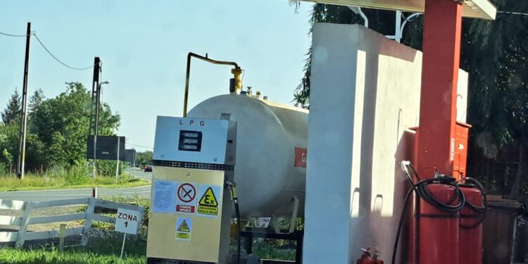 Pentru 3 Skid-uri GPL din municipiul Brăila s-a dispus suspendarea activității pentru nerespectarea distanțelor minime obligatorii față de proprietățile învecinate