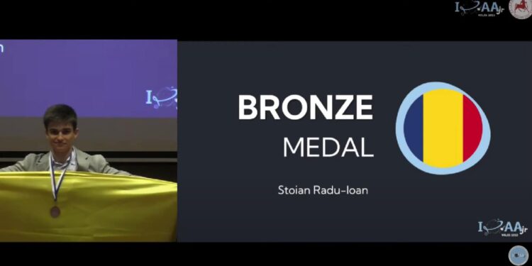 Brăilean medaliat la Olimpiada Internațională de Astronomie și Științele Spațiului pentru Juniori