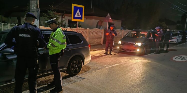 În cursul zilei de sâmbătă, 28 octombrie, polițiștii brăileni au aplicat 182 de sancțiuni contravenționale, în valoare totală de 105.725 de lei