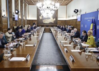A fost aprobat actul normativ prin care se prelungește limitarea adaosului comercial la unele alimente de bază și adaugă noi produse la lista existentă