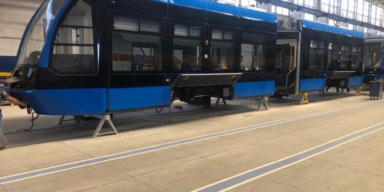 Brăila va avea 10 tramvaie noi, fabricate la Arad