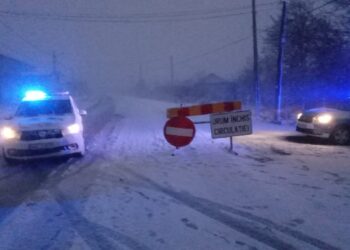 Fie vremea bună, fie vremea rea, polițiștii și jandarmii au fost în stradă și pe perioada în care județul Brăila s-a aflat sub incindență cod roșu și cod portocaliu de vreme severă