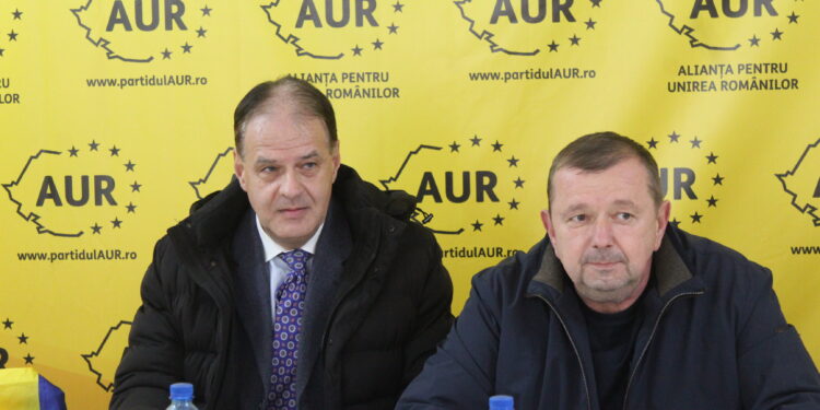 De când a trecut la AUR, Viorel Botea vrea în opoziție, dar nu renunță la funcțiile obținute în calitatea de consilier județean PMP. Cîrligea i-a cerut să demisioneze din Consiliul de Administrație al spitalului, dar nu acum