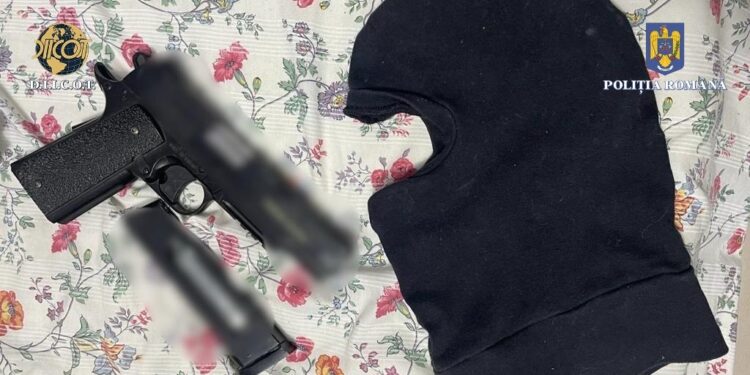 Percheziții în Brăila într-un dosar de camătă, șantaj, tentativă de omor, tulburarea ordinii și liniștii publice, proxenetism, spălarea banilor, dare și luare de mită