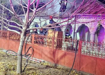 Incendiu la o locuinta din comuna Tichilesti