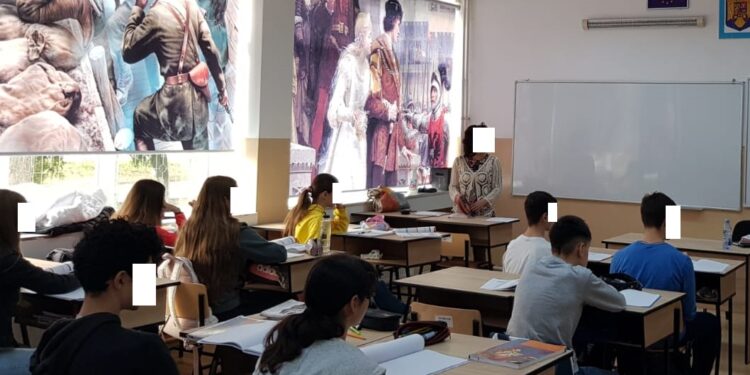 Polițiștii brăileni au desfășurat acțiuni de identificare a persoanelor din zona adiacentă unităților școlare care ar putea prezenta un risc pentru elevi