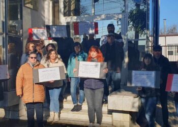 Încă o zi de proteste la CJP, AJPIS și AJOFM