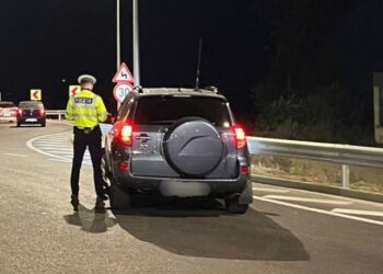 În cursul zilei de vineri, polițiștii au reținut în vederea suspendării exercitării dreptului de a conduce 9 permise de conducere