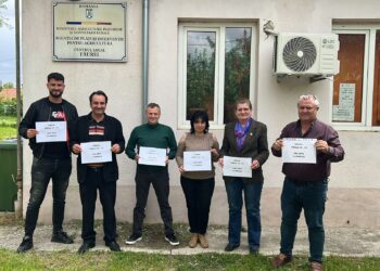 Protest spontan al angajaților de la Centrele APIA