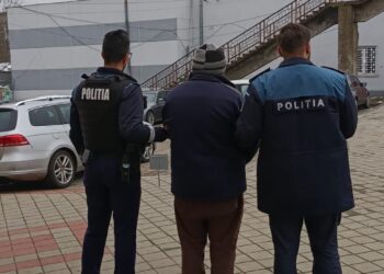 A furat portmoneul unui tânăr, în gara Brăila