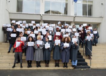 Încă o zi de proteste ale personalului auxiliar și conex din instanțele și parchetele brăilene
