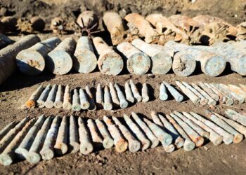 3487 obiecte de muniție descoperite în urma unor lucrări de excavație în municipiul Râmnicu Sărat