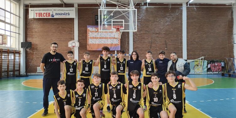 Juniorii U14 de la Cuza Pirates Brăila s-au calificat în faza a 3-a Grupa valorică A a campionatului național de baschet