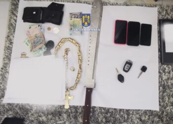 PERCHEZIȚII LA PERSOANE BĂNUITE DE PROXENETISM, SPĂLARE DE BANI ŞI EVAZIUNE FISCALĂ
