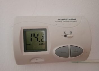 Cătălin Canciu acuză administrația Dragomir: ”Grădiniţa nr.11 cu Program Prelungit din municipiul Brăila a rămas fără posibilitatea de a asigura căldură copiilor încă din luna noiembrie 2023. Centralele termice sunt cu mult depăşite de nevoile acestei clădiri”