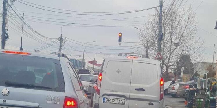 Două femei accidentate pe Șoseaua Râmnicu Sărat în urma unei traversări neregulamentare