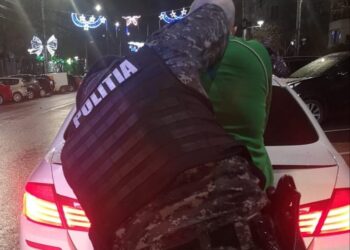 Polițiștii au aplicat 60 de sancțiuni și au reținut 4 permise de conducere