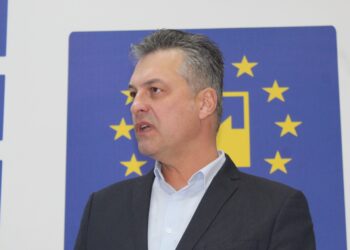Liberalul Cătălin Canciu declară că Primăria Brăila nu a depus niciun proiect pentru ”Construirea și dezvoltarea unei rețele-pilot de școli verzi”. Acesta spune că și alte fonduri prin PNRR pentru învățământ ar putea fi pierdute