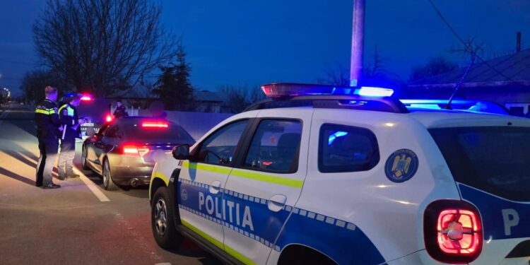 În urma acțiunilor de sâmbătă, polițiștii au reținut în vederea suspendării exercitării dreptului de a conduce 29 de permise de conducere și au ridicat 13 certificate de înmatriculare