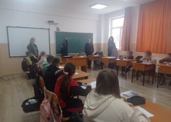 Acțiuni ale polițiștilor la Liceul Tehnologic ”Matei Basarab” din comuna Măxineni