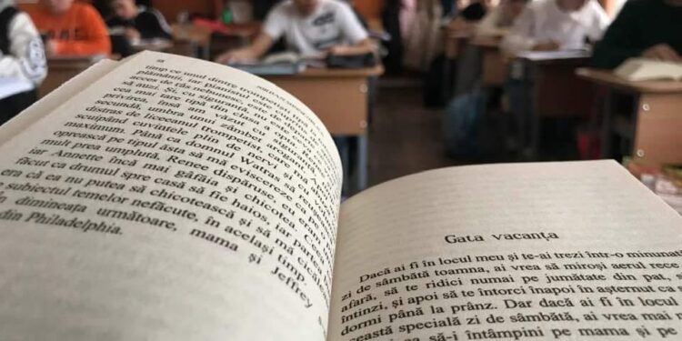 Elevii de la Școala Gimnazială „Costache Grigore Șuțu” din localitatea Șuțești au sărbătorit Ziua Internațională a Cititului Împreună