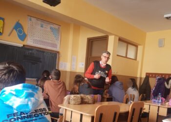 ”Consumul de droguri ne privește pe toți!”, campanie națională derulată de specialiștii antidrog din județul Brăila la Colegiului Național ”Ana Aslan”
