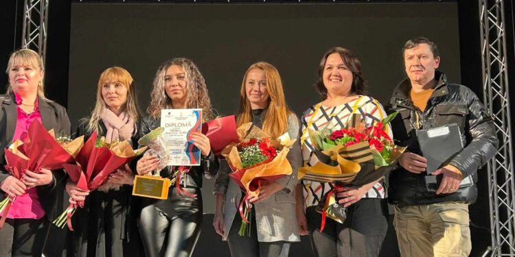Concursul național de muzică ușoară pentru copii „Armoniile Dunării” și-a desemnat câștigătorii