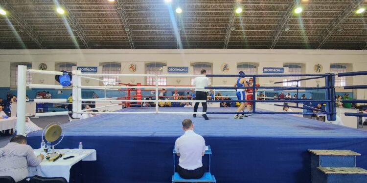 Rezultatele înregistrate în a doua zi a Cupei României la box pentru cadeți. Programul zilei de astăzi, în care vor boxa și 3 sportivi de la CSM Brăila