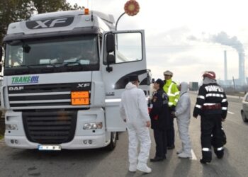 Acțiuni de control desfășurate de ITM Brăila privind verificarea modului în care se respectă cerințele minime de securitate și sănătate în muncă pentru transportul rutier al mărfurilor periculoase