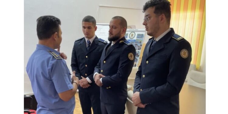 Trei polițiști de penitenciare, recrutați din sursă externă, au depus jurământul de credință la Penitenciarul Brăila
