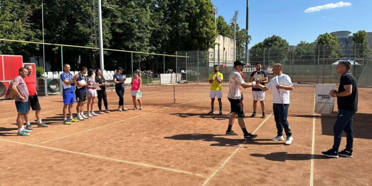Jandarmeria Brăila are un campion la Turneul de tenis al M.A.I.