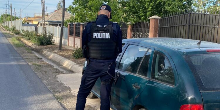 Bărbat de 40 de ani, din Brăila, găsit de polițiști dormind în mașină, pe o stradă din satul Lișcoteanca. Bărbatul era băut și a ieșit pozitiv la testarea cu drugtestul