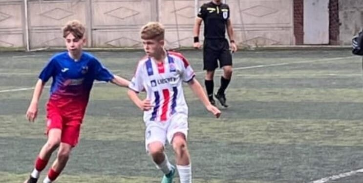 Fotbaliști brăileni convocați la o acțiune de selecție organizată de FRF pentru jucători născuți în anul 2010