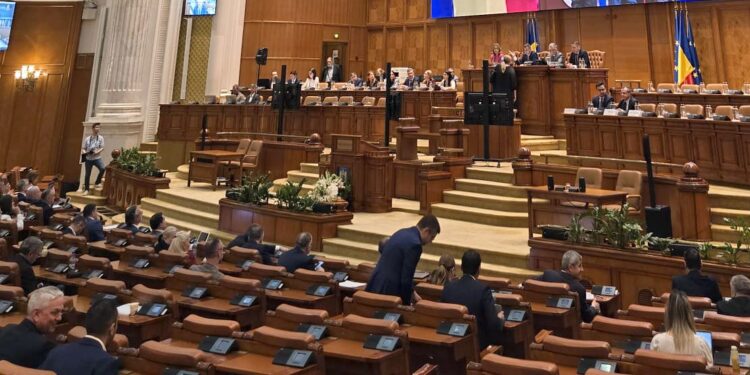 Prima candidatură anunțată pentru alegerile parlamentare