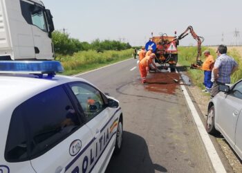 Utilaj de la Drumuri Naționale Brăila implicat într-un eveniment rutier