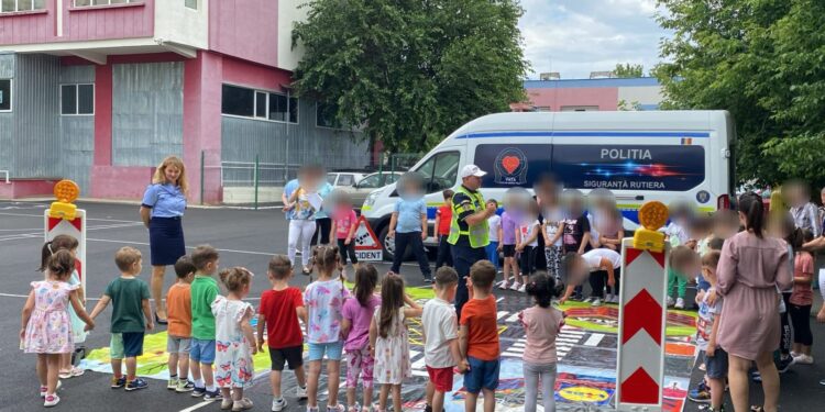 Activități de educație rutieră la Colegiul Național ”Ana Aslan” Brăila