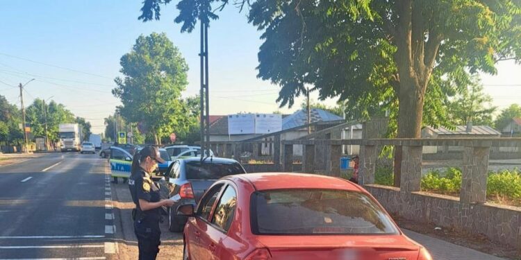 Opt șoferi au rămas fără permis de conducere după ce au pus în pericol siguranța altor participanți la trafic