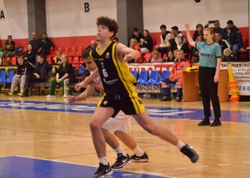 Jucătorul Rareș Pop și antrenorul Andrei Ciubotariu, de la Cuza Pirates Brăila, convocați la naționala U14 de baschet masculin