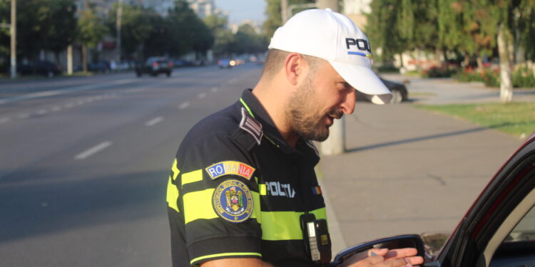 Acțiune de informare a participanților la trafic cu privire la ultimele modificări în domeniul legislației rutiere