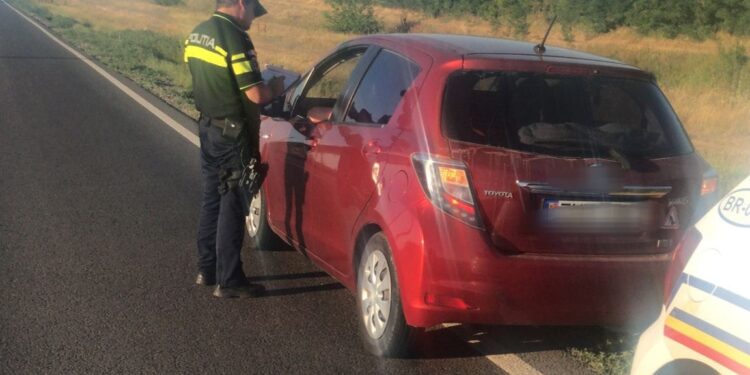 Opt șoferi au rămas fără permis de conducere după ce au pus în pericol siguranța altor participanți la trafic