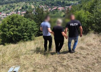 Luni seară, o femeie din Pătârlagele, amenința că vrea să se sinucidă. Astăzi, a fost determinată să renunțe la gestul suicidal