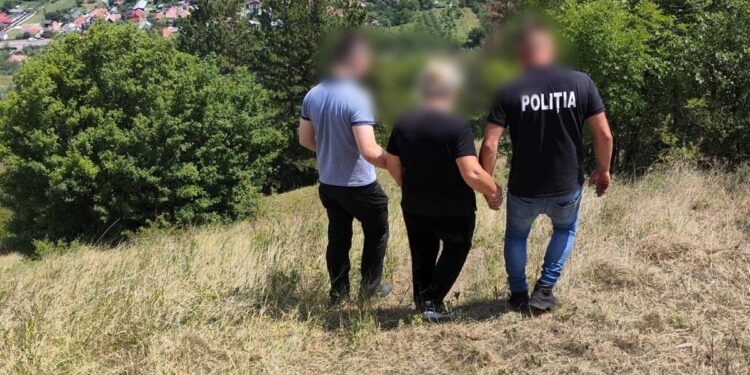 Luni seară, o femeie din Pătârlagele, amenința că vrea să se sinucidă. Astăzi, a fost determinată să renunțe la gestul suicidal