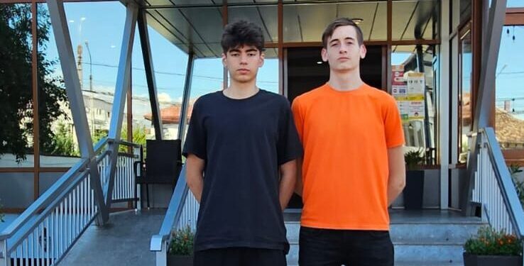 Doi sportivi de la echipa de juniori U16 a Cuza Pirates Brăila participă la Summer Camp-ul de la Târgu Jiu