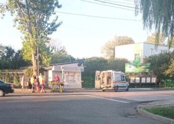 Tânără, de 19 ani, accidentată pe trecerea de pietoni