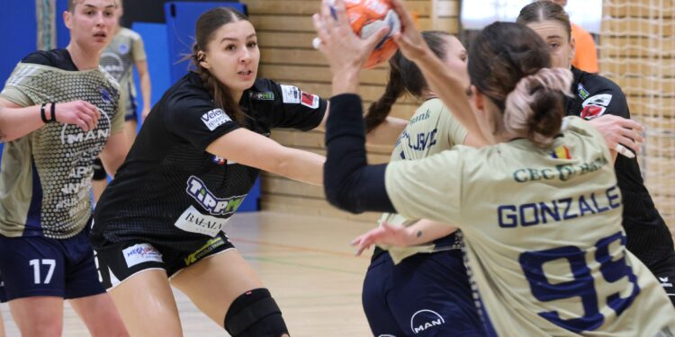 Dunărea Brăila a câștigat cu 37-24 meciul amical cu Alba Fehervar