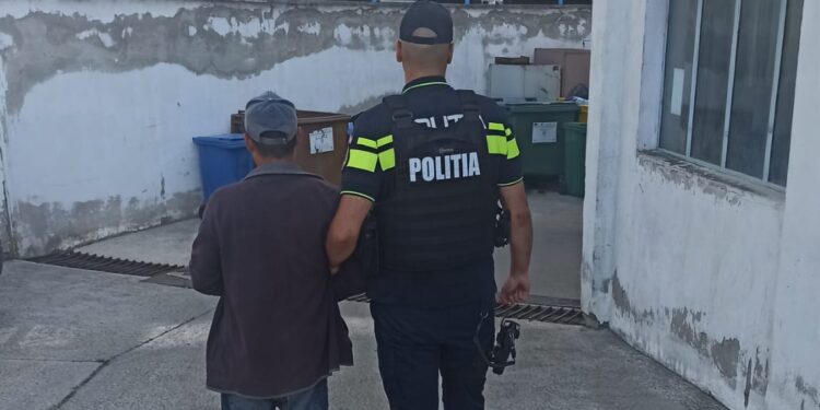 Bărbat din comuna Bărăganul reținut și apoi arestat preventiv după ce și-a agresat fosta soție și a lovit un alt bărbat